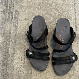 Aetrex Black Double Strap Sandals